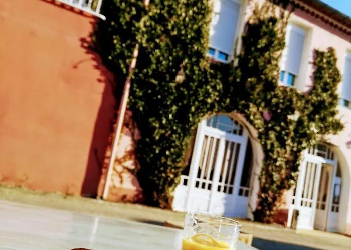 Le Castel D'olmes Hotel Laroque-dʼOlmes