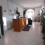 Hotel Le Castel D'olmes Laroque-dʼOlmes