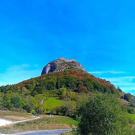 Le Castel D'olmes 2*